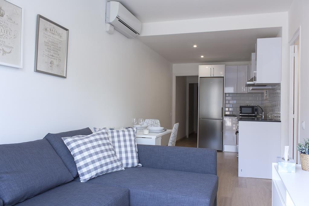 Flateli Roger 6 Apartment Barcelona Luaran gambar