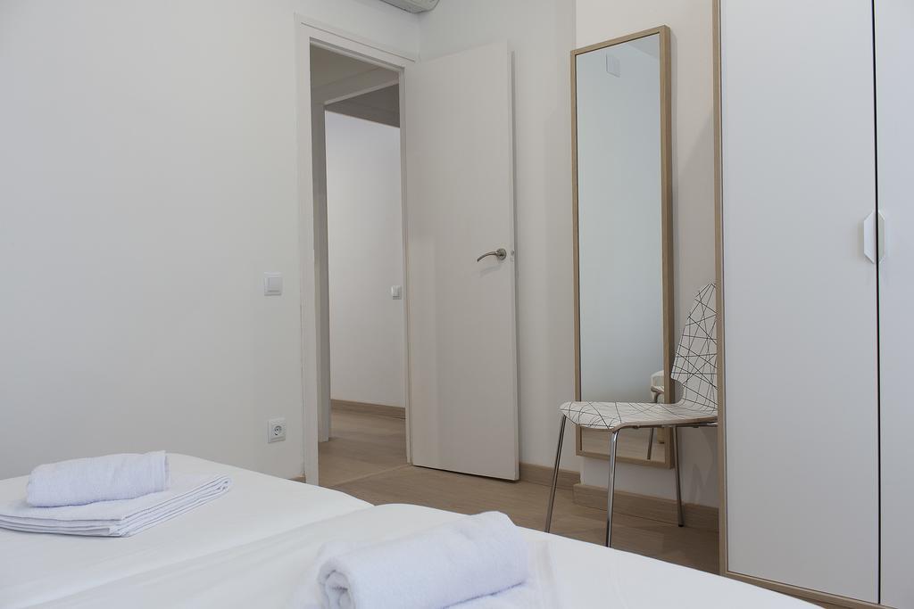 Flateli Roger 6 Apartment Barcelona Luaran gambar