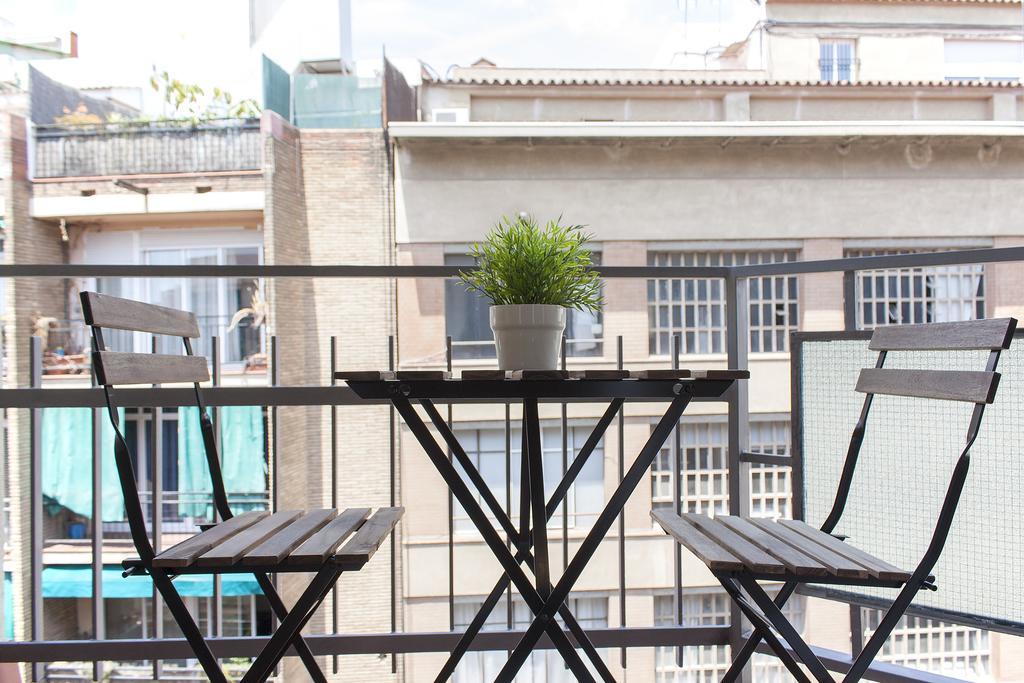 Flateli Roger 6 Apartment Barcelona Luaran gambar